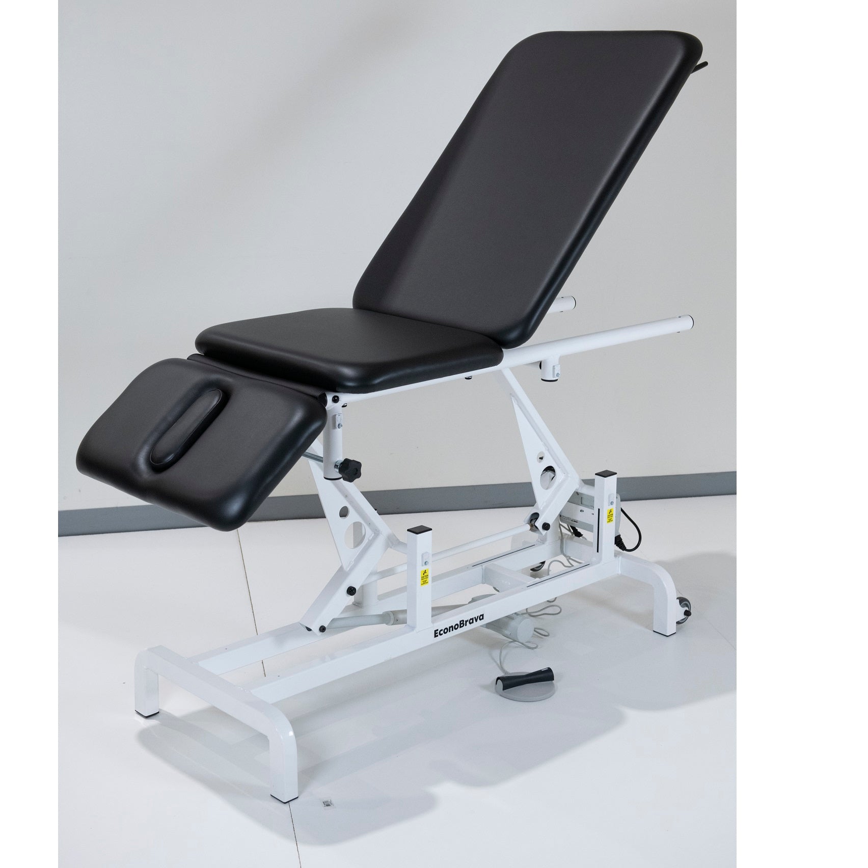 Econo Brava 3 part elevation table