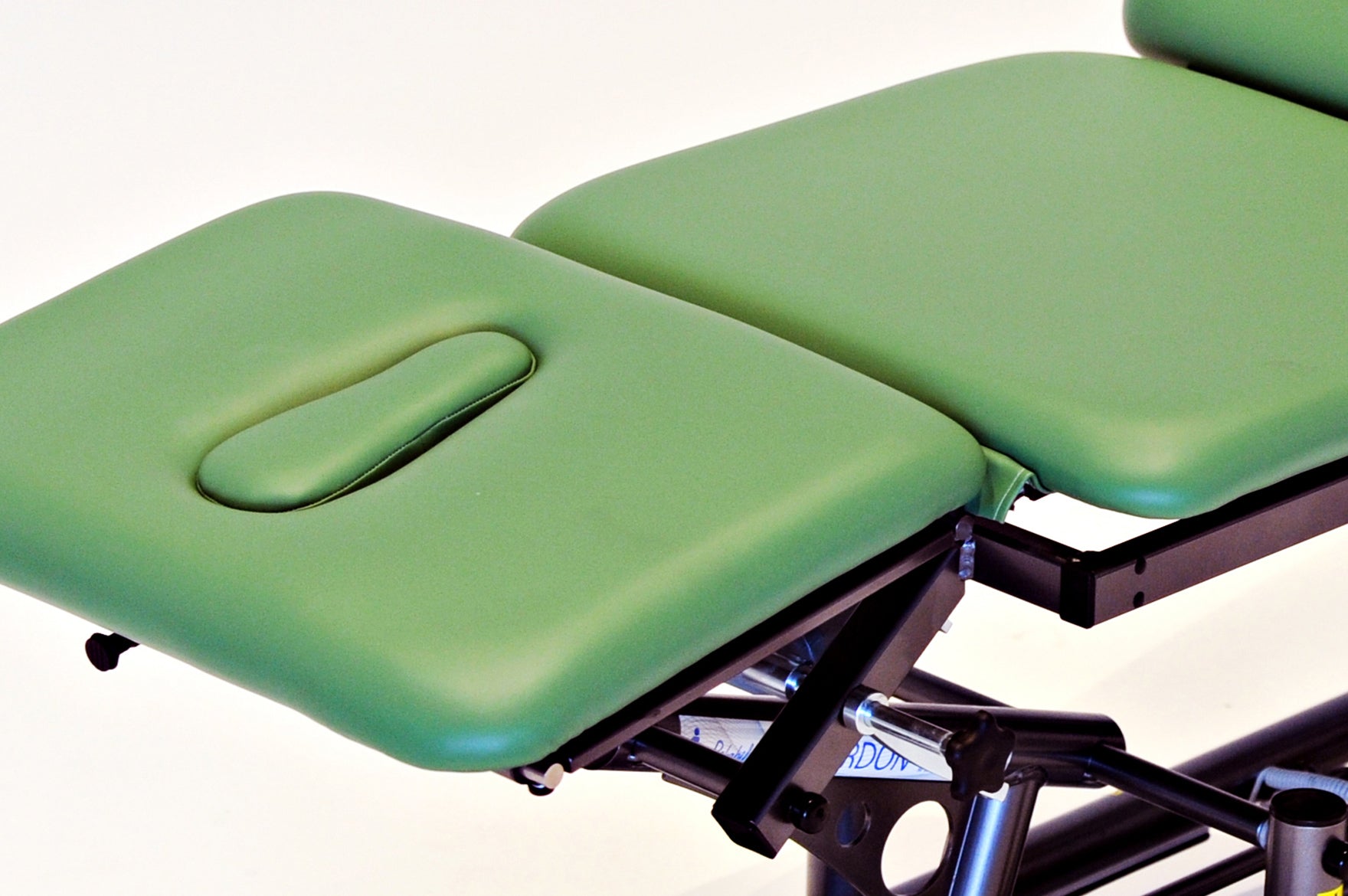 Manual Physical Therapy Table (MPT)