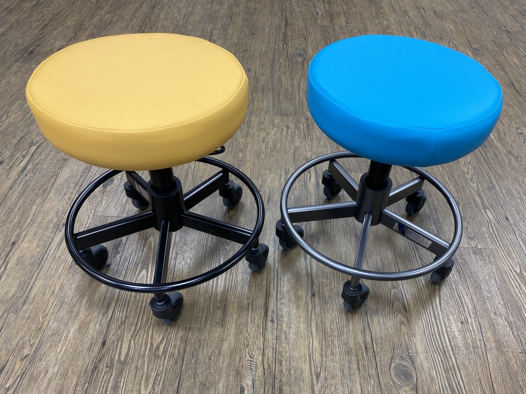 Cardon Stools